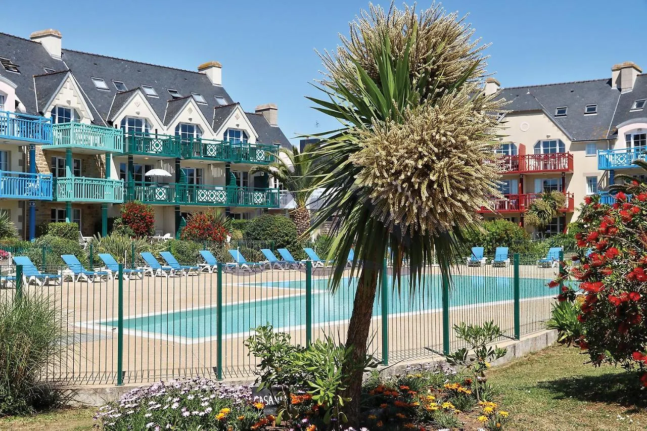 Daire Localise - A05 - Plain-Pied Avec Petite Vue Mer Donnant Sur La Piscine Et Le Jardin - Grande Salle De Bain - Wifi Inclus - Draps Inclus - Animaux Bienvenus - Parking Gratuit Guilvinec Fransa